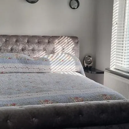 Jake's Place * דולין